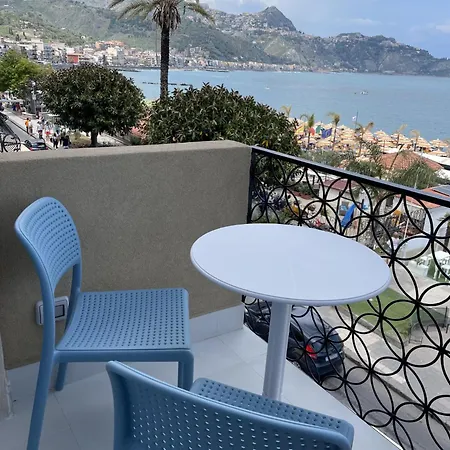 La Finestra Sul Mare Modern Giardini-Naxos
