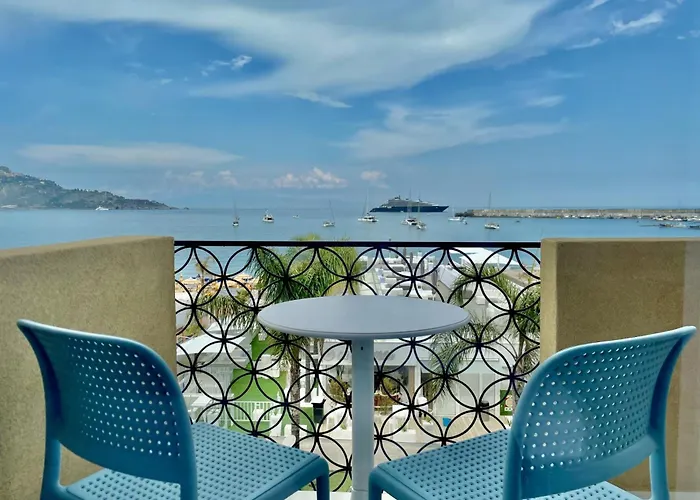 Apartment La Finestra Sul Mare Modern *